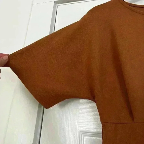 Boohoo Pencil Dress - Picture 5 of 11